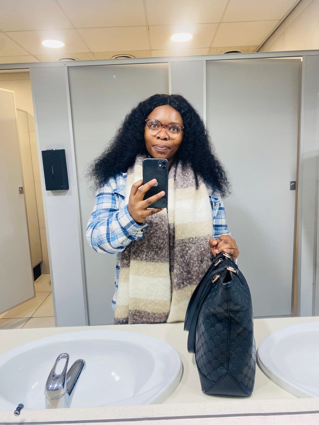 Customer photo review of Brazilian Jerry Curly 4 X 4 Lace Wigs