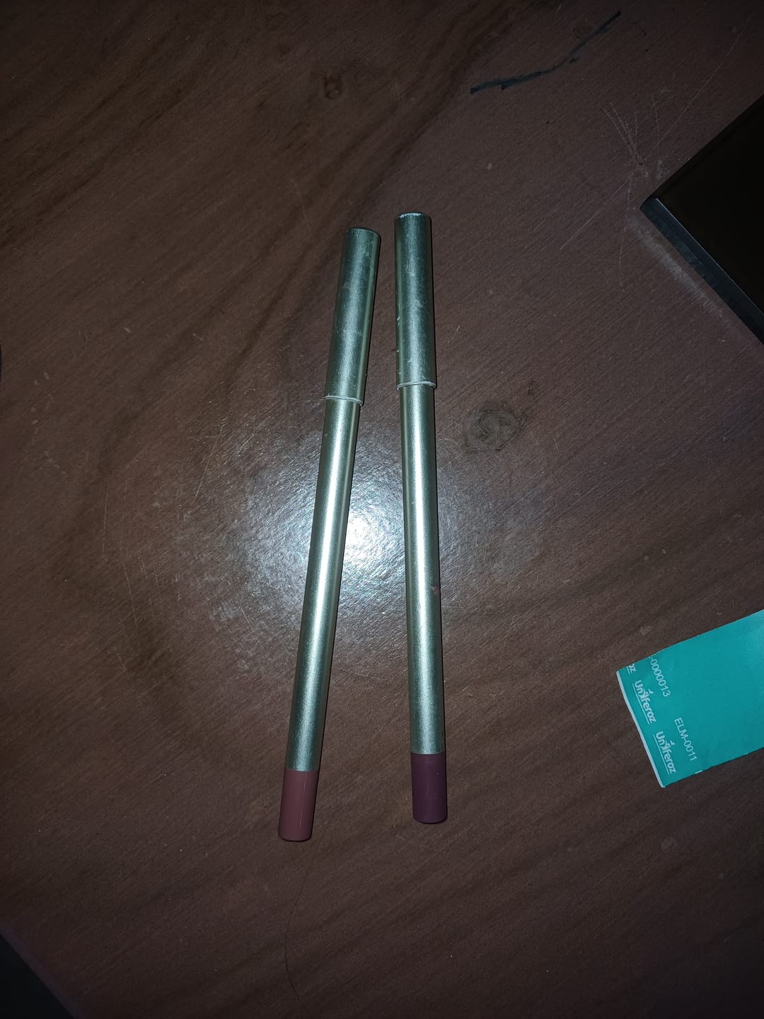Customer photo review of POP Line™ - Lip Defining Pencil