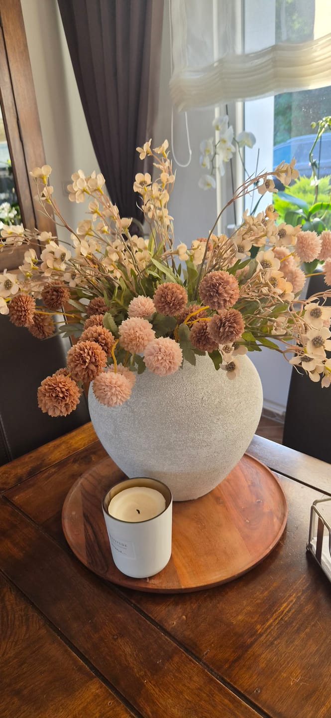 Customer photo review of Wax Arrangement - Crème mix
