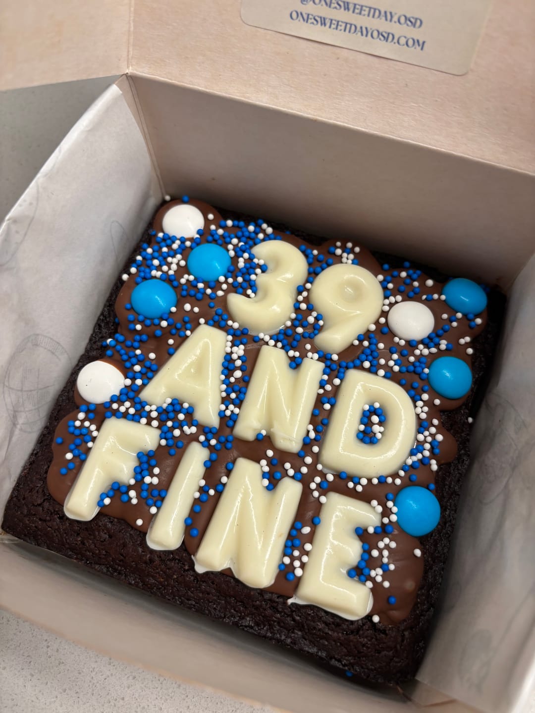 Customer photo review of PERSONALISED BROWNIE (mini)