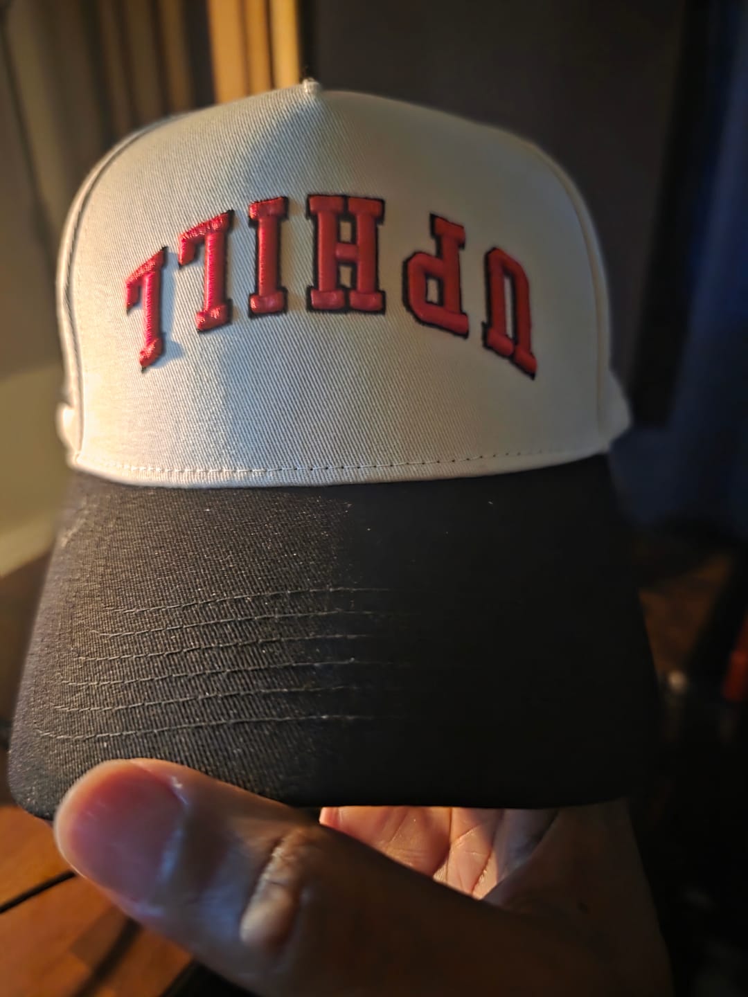 Customer photo review of Scarlett ⅂⅂IHԀՈ Hat