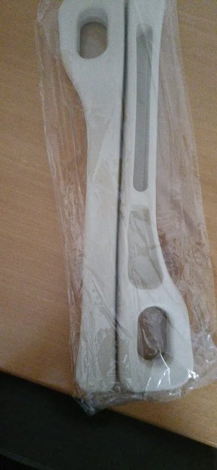 Customer photo review of BOLTHUT™ Car Seat Gap Filler — Leather Console Gap Plug, 2-Pack