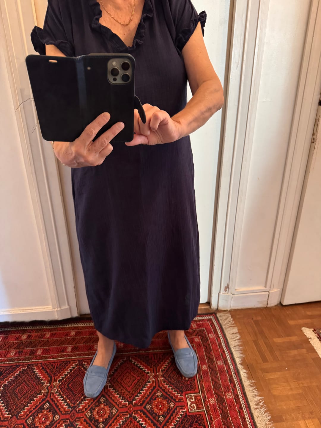 Customer photo review of Robe Acacia – Double gaze de coton bleu nuit