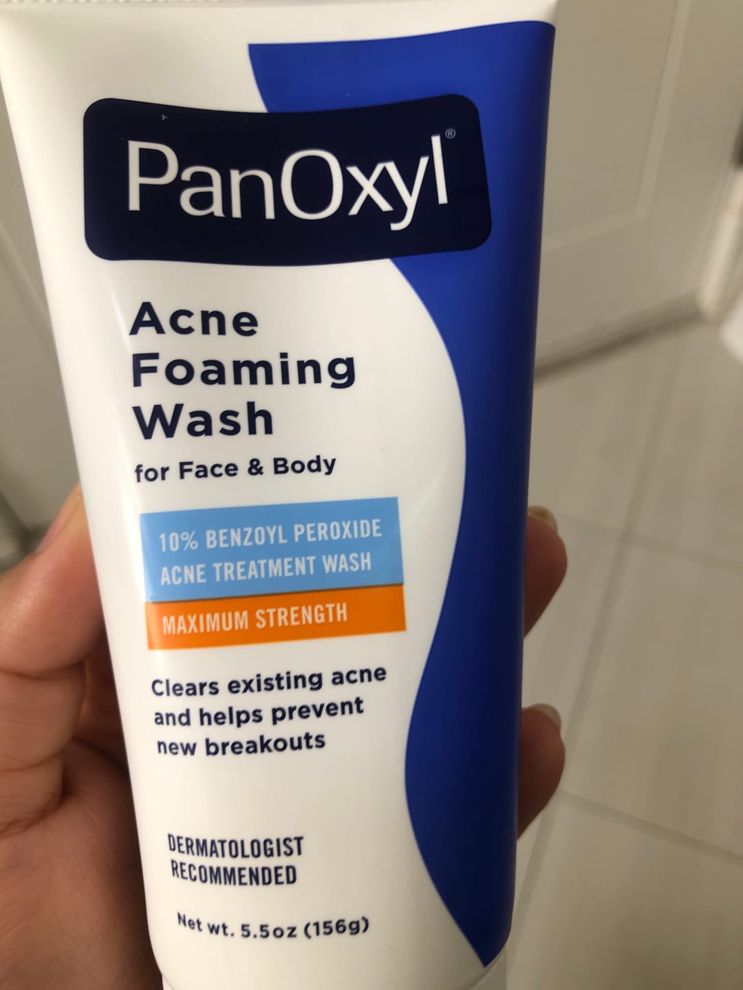 Customer photo review of غسول بانوكسيل لحب الشباب 10٪ بنزويل بيروكسيد - 156ج