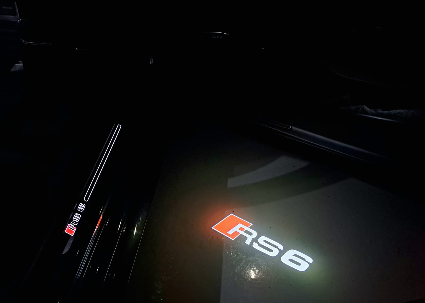 Customer photo review of AUDI DOOR LIGHTS