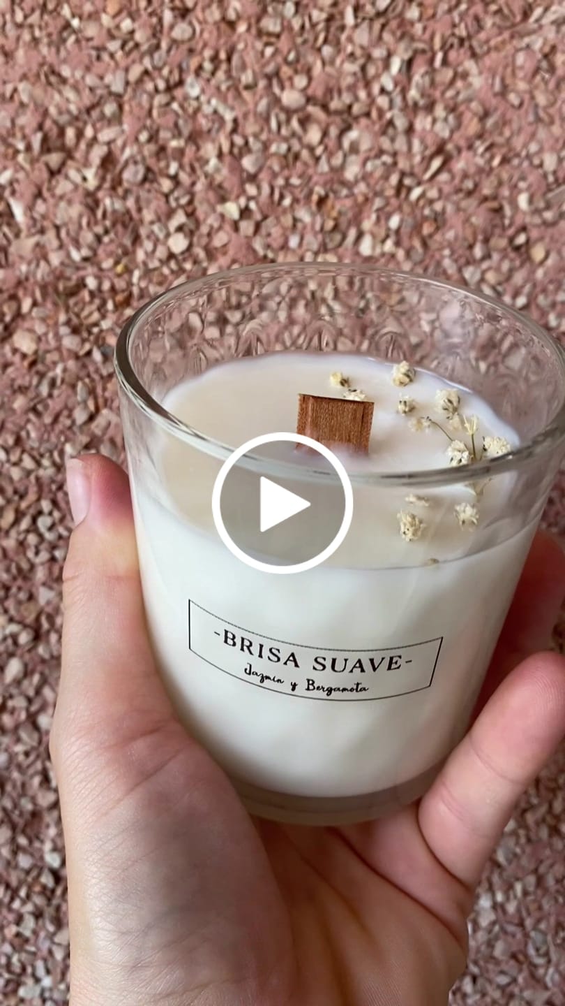 Customer video review of Fragancia BERGAMOTA & SANDALWOOD