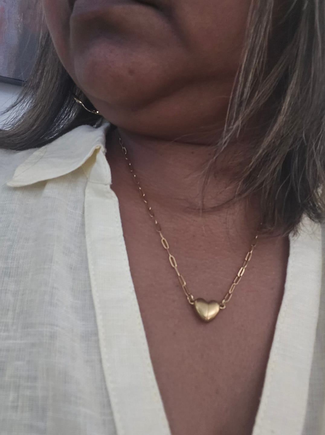 Customer photo review of Magnet Heart Necklace