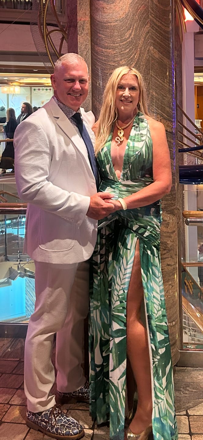 Customer photo review of Capri Halter Tropical Print Maxi Dress - Aqua Green