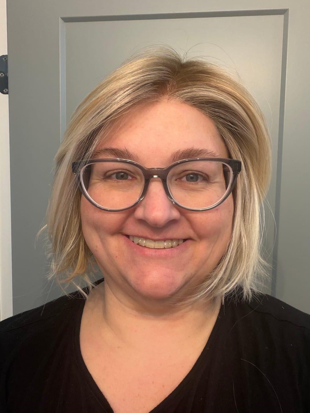 Customer photo review of SWEET MISCHIEF - Paparazzi Blonde