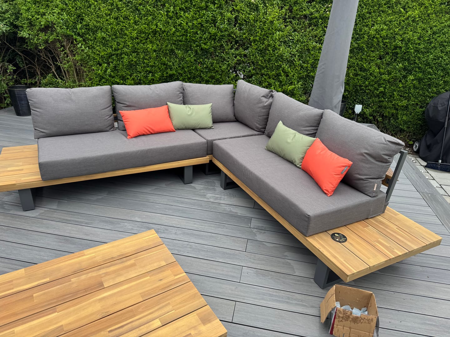 Customer photo review of Outdoor Garden Waterproof Rectangle Cushion - Signature Colours