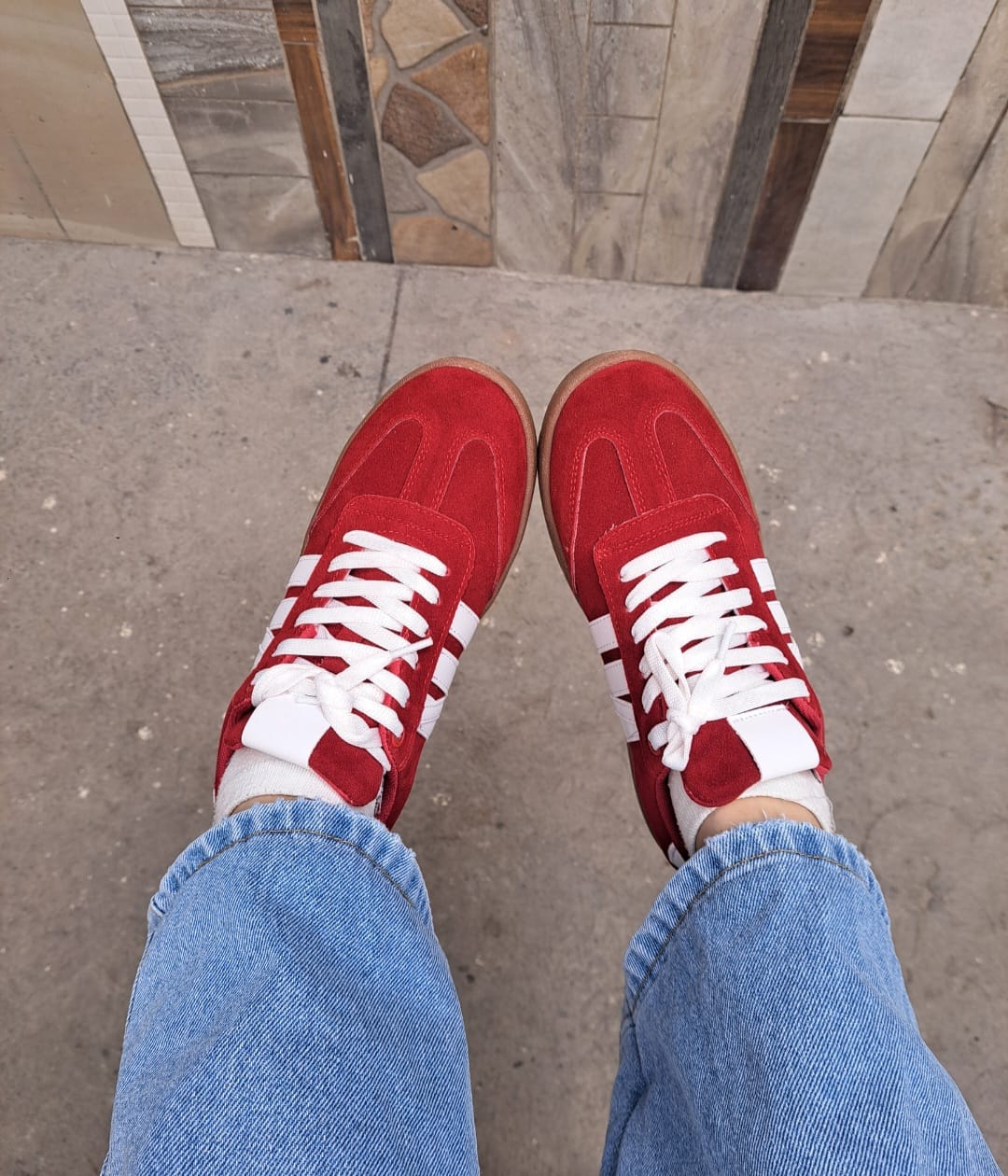 Customer photo review of MONTANA Rojo Blanco