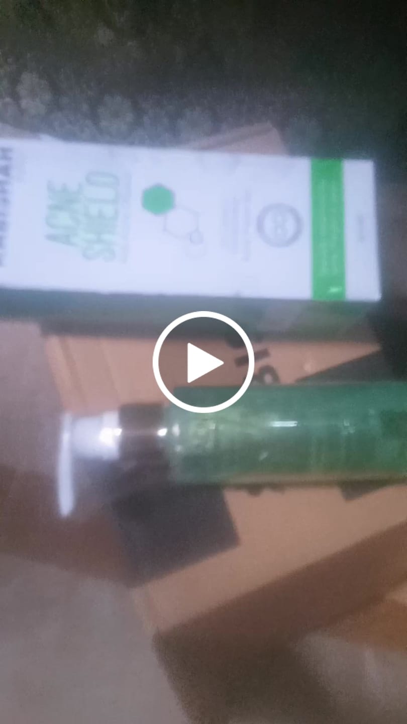 Customer video review of ClearSkin Pro Anti Acne Face Wash