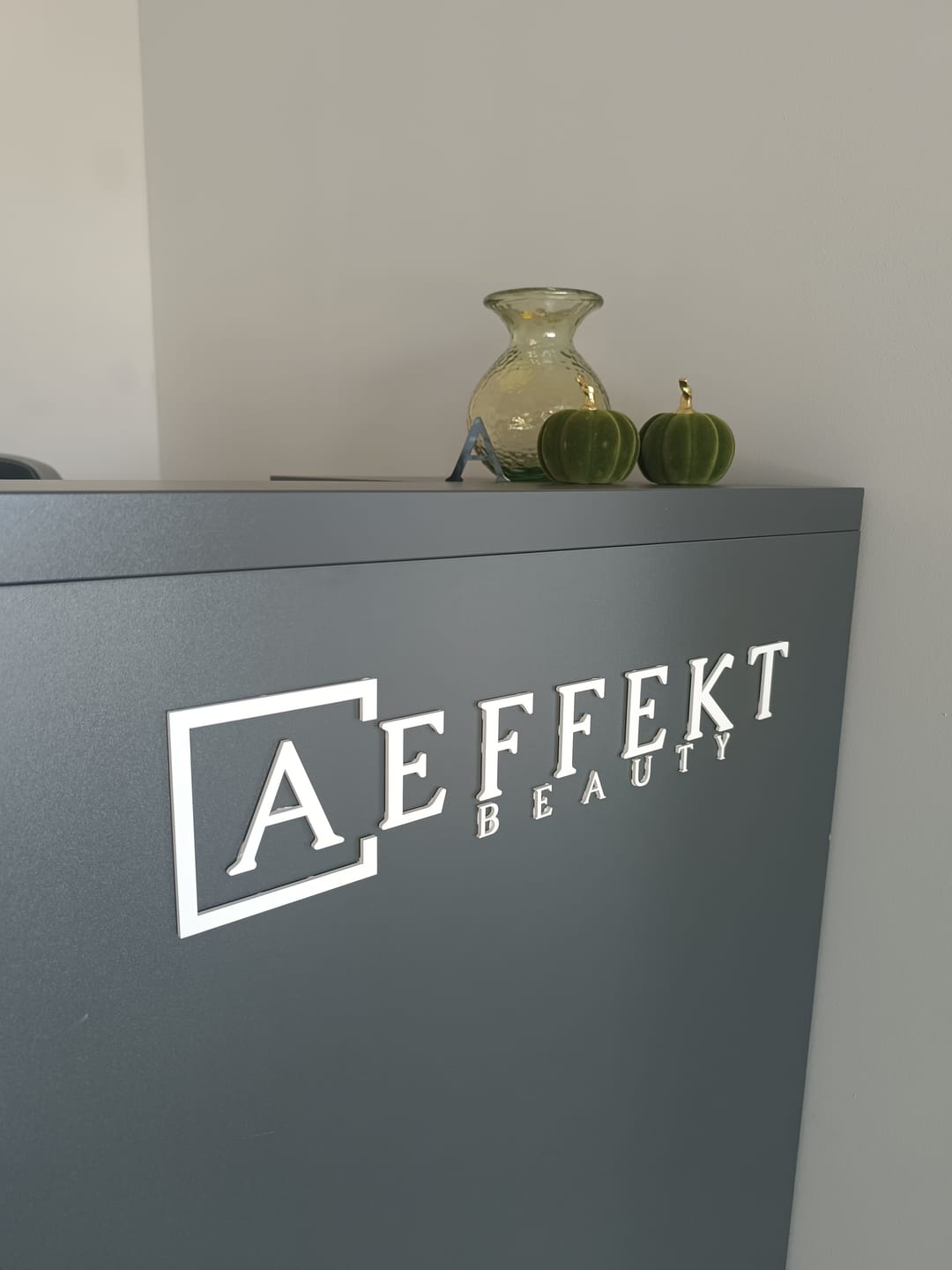 Customer photo review of 3D Logo Ecaterina yvon.ecaterina@gmail.com