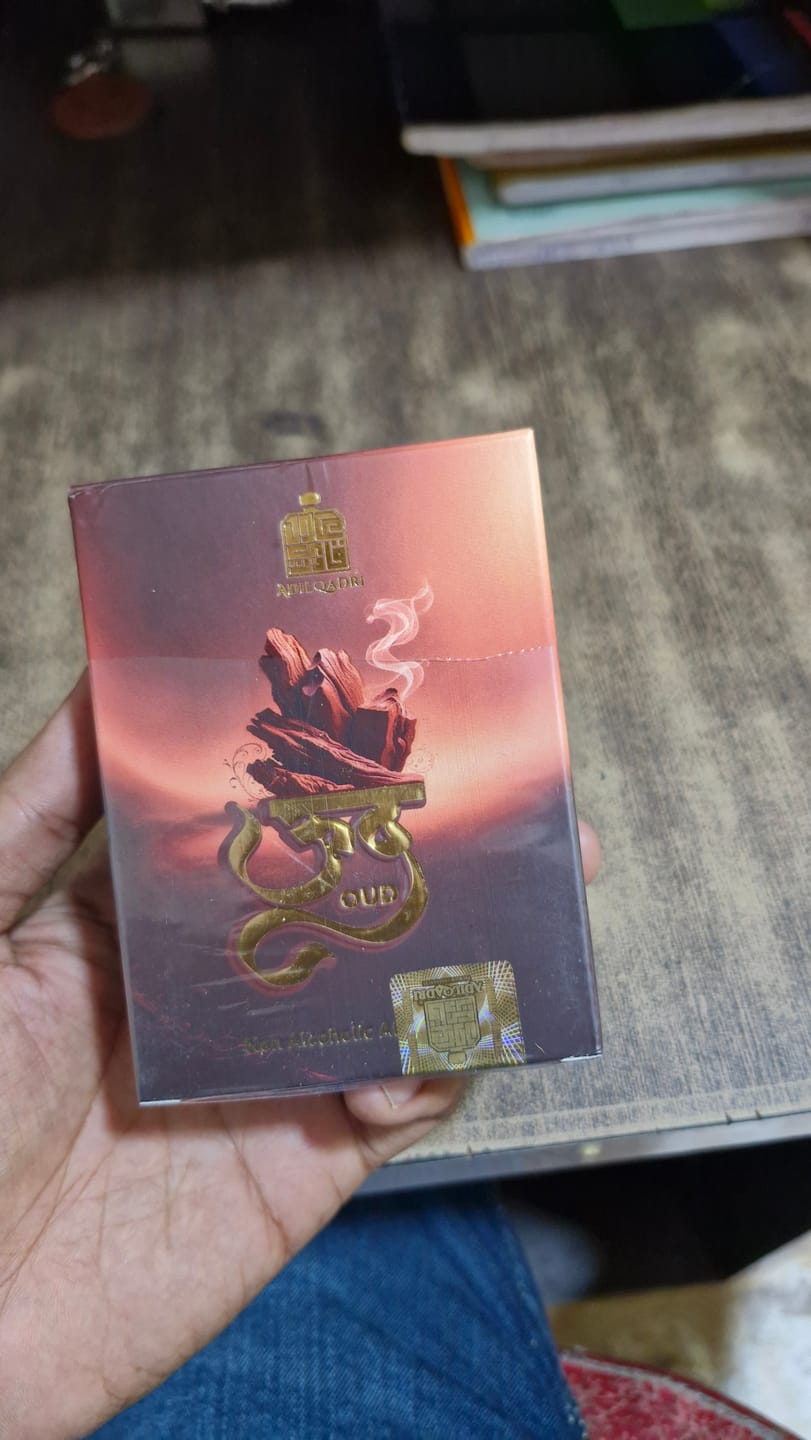 Customer photo review of Oud Luxury Attar Perfume 5.5 ML