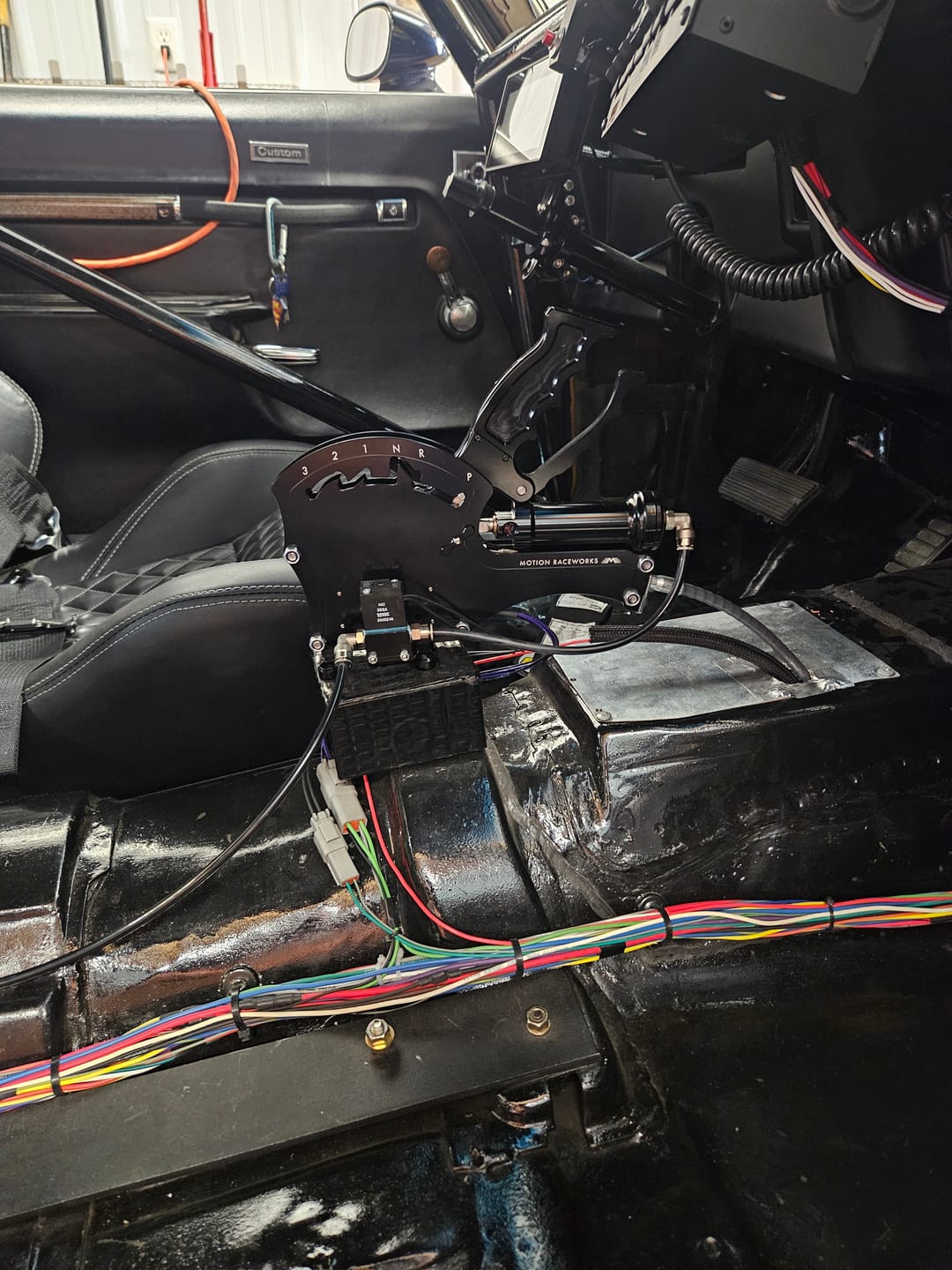Customer photo review of TH400 3 Speed RMVB Pattern Billet Shifter Front Exit Operator Series