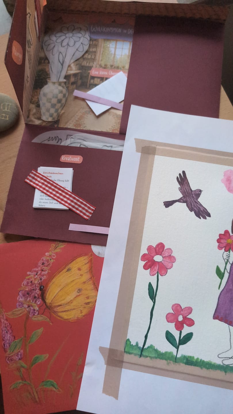 Customer photo review of Unicolor Snail Mail Abo + Malbox