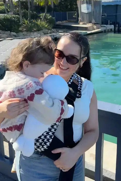 Customer photo review of POUCH™ TODDLER CARRIER