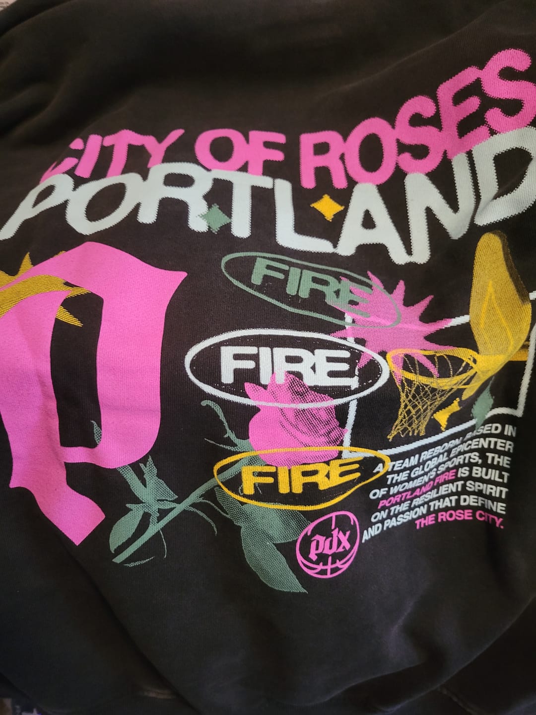 Customer photo review of HeavyKnit Fire Graphic Hoodie