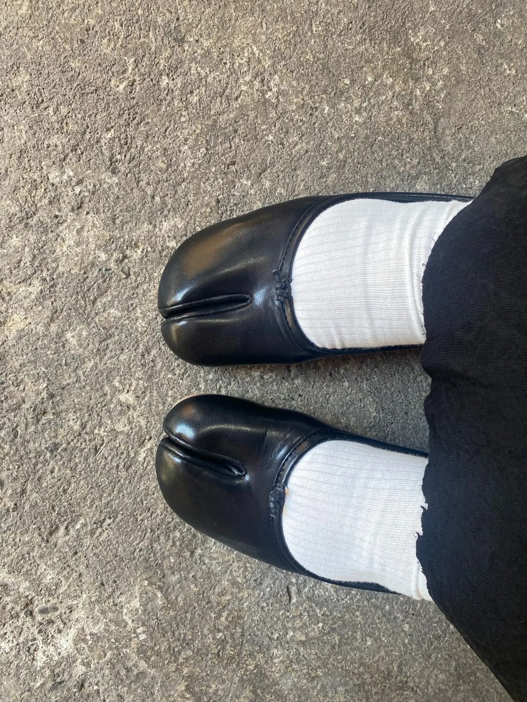 Customer photo review of Sally Split Toe Ballet Flats