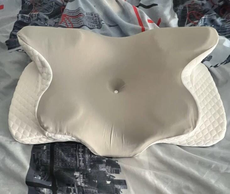 Customer photo review of Spinely® NeckAlign Pillow