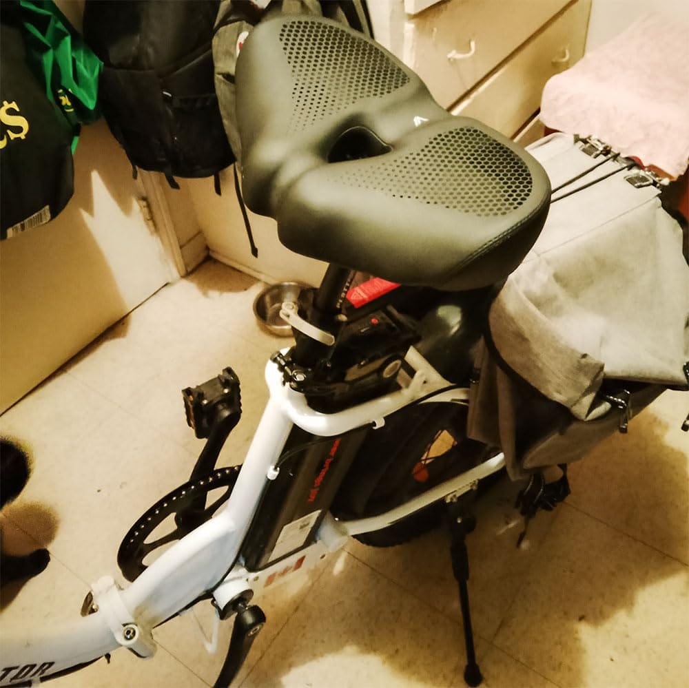 Customer photo review of Ergonomic Noseless Bike Saddle