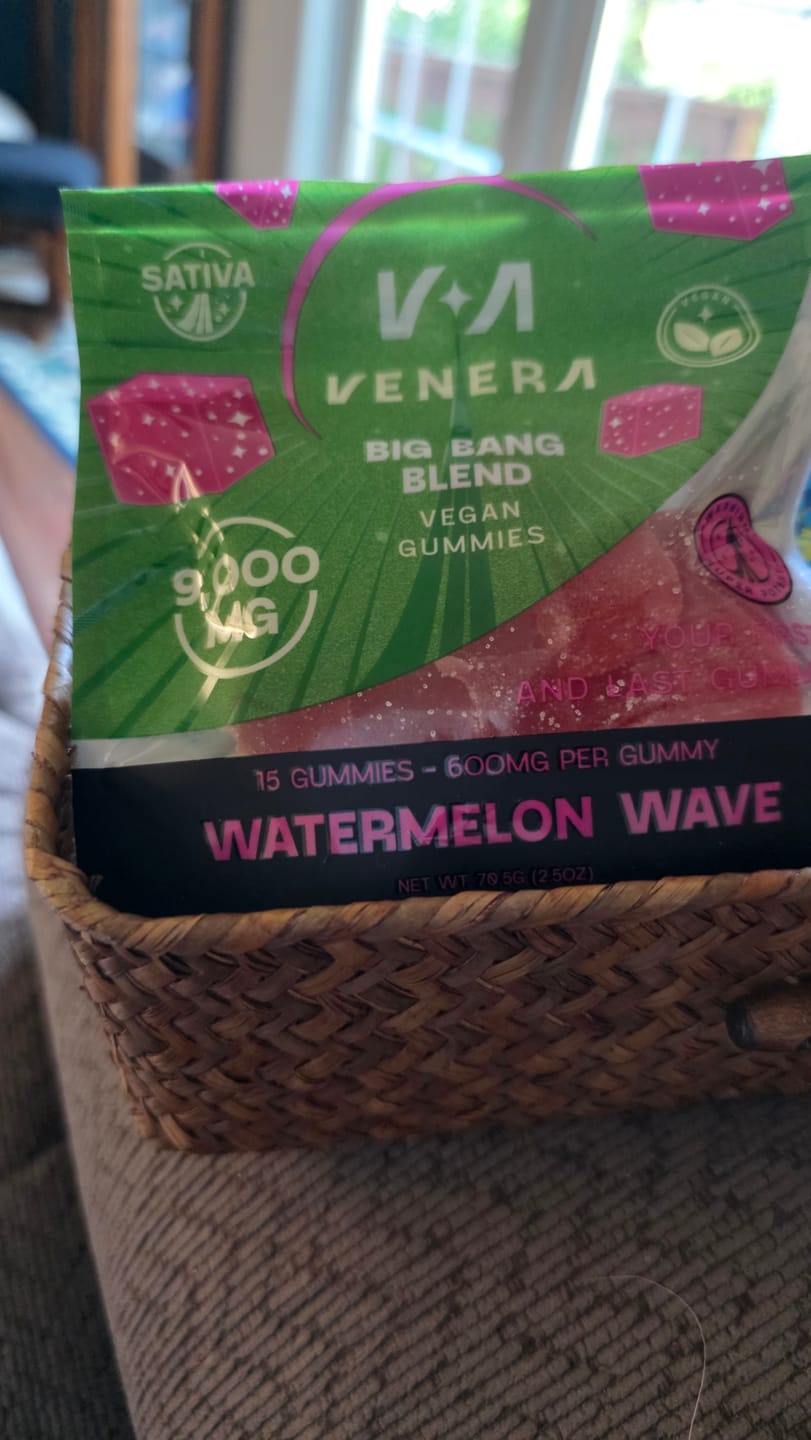 Customer photo review of D9 THCP + THCA Gummies (9,000 MG)