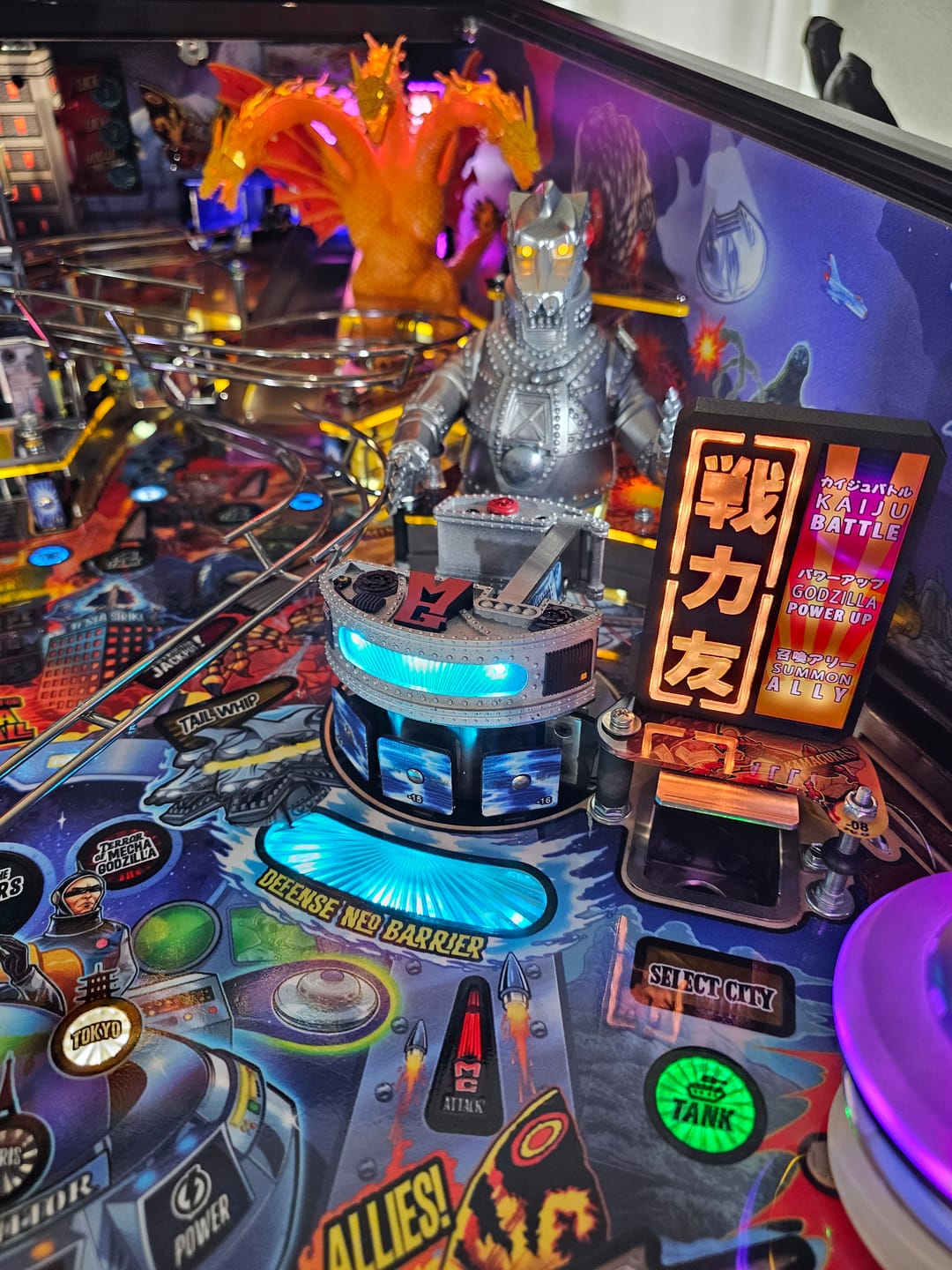 Customer photo review of MECHAGODZILLA Defense Neo Barrier Turret for GODZILLA 70th/OG Prem/LE by CRCades
