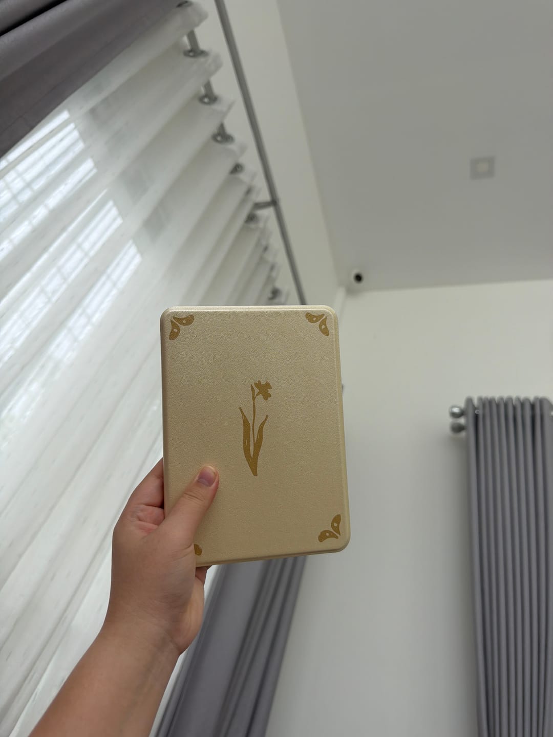 Customer photo review of Buttercream - Kindle Case