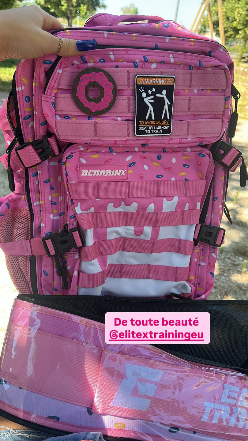 Customer photo review of Mochila Táctica V1 All In 45L Pink Glazed