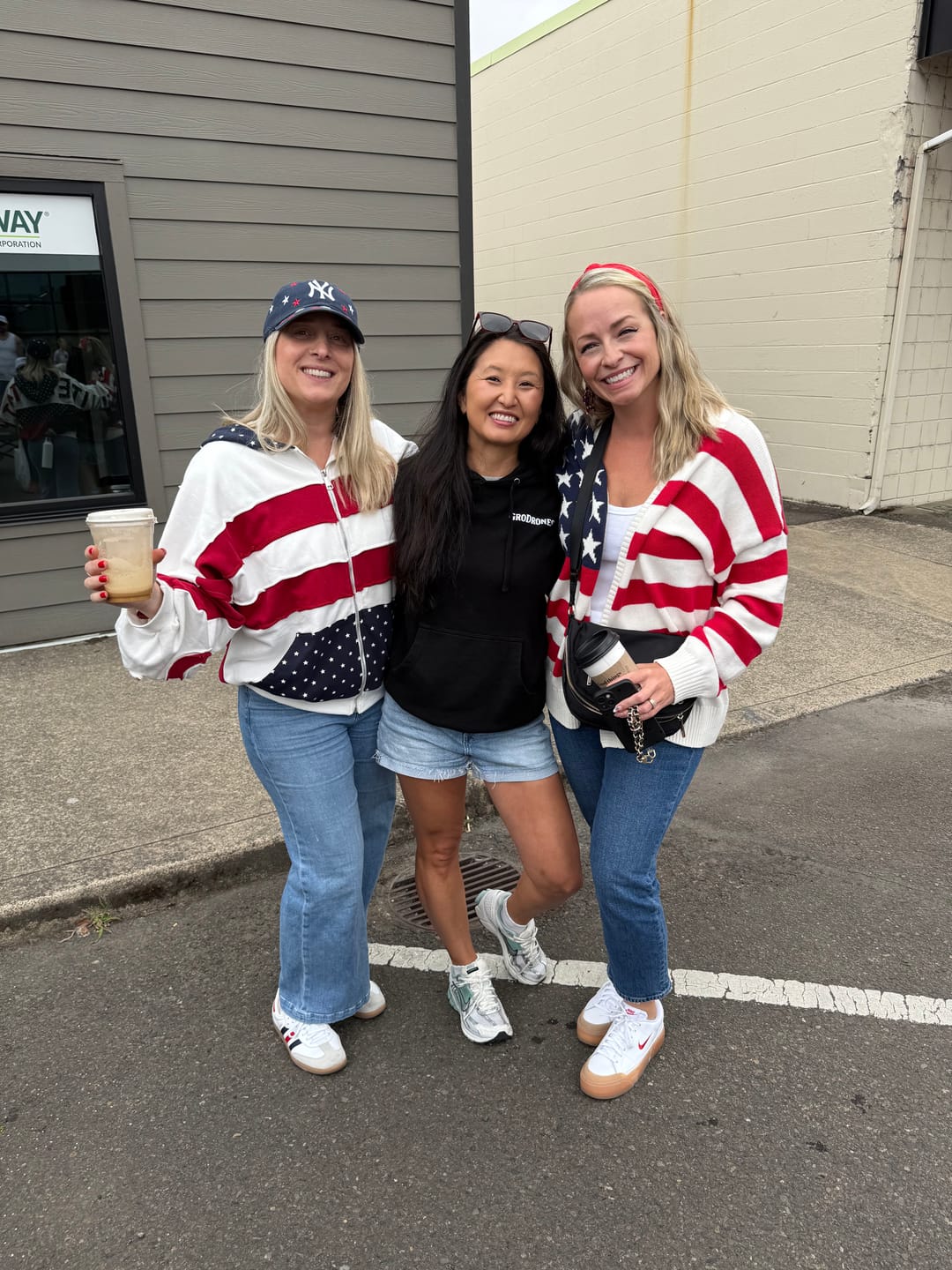 Customer photo review of Libby Patch Work Oversized Zip-Up Hoodie