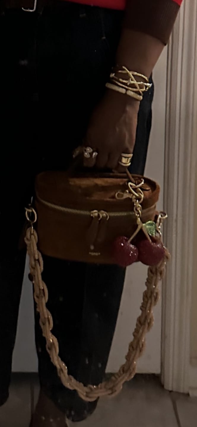 Customer photo review of PETITE CROWN STRAP - Rose Gold