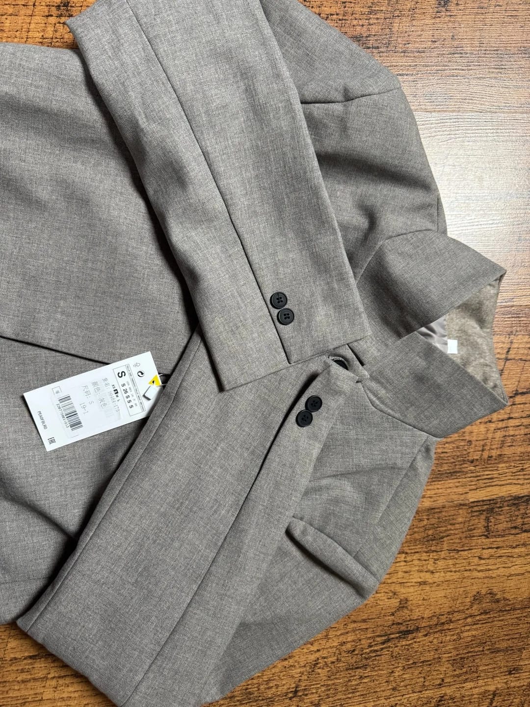 Customer photo review of Beatrice Spring Travel Blazer