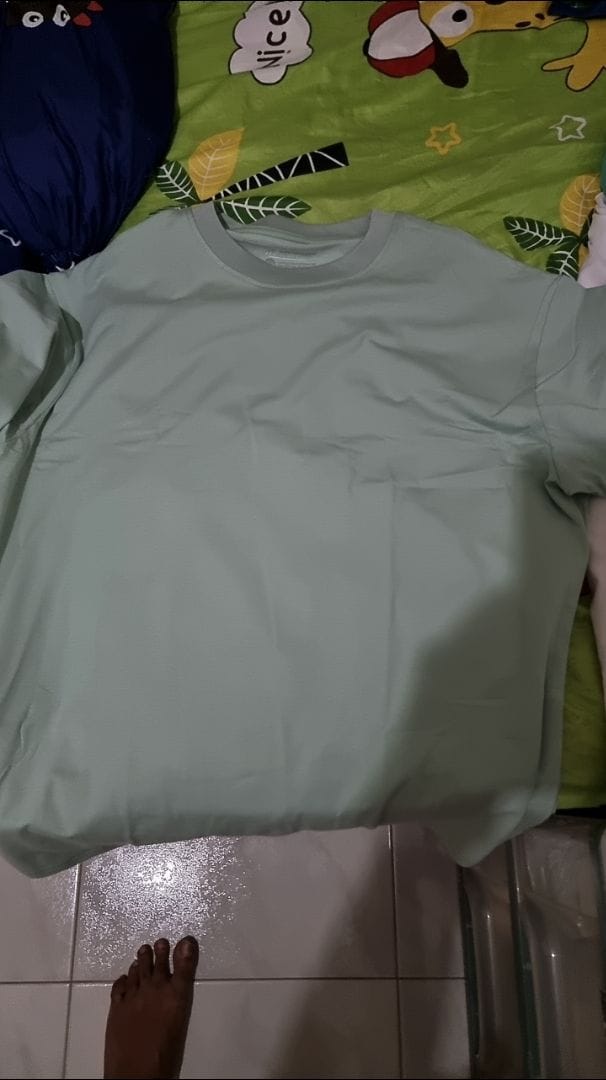 Customer photo review of Unisex Oversized Stretch Cotton Crew Neck T-Shirt