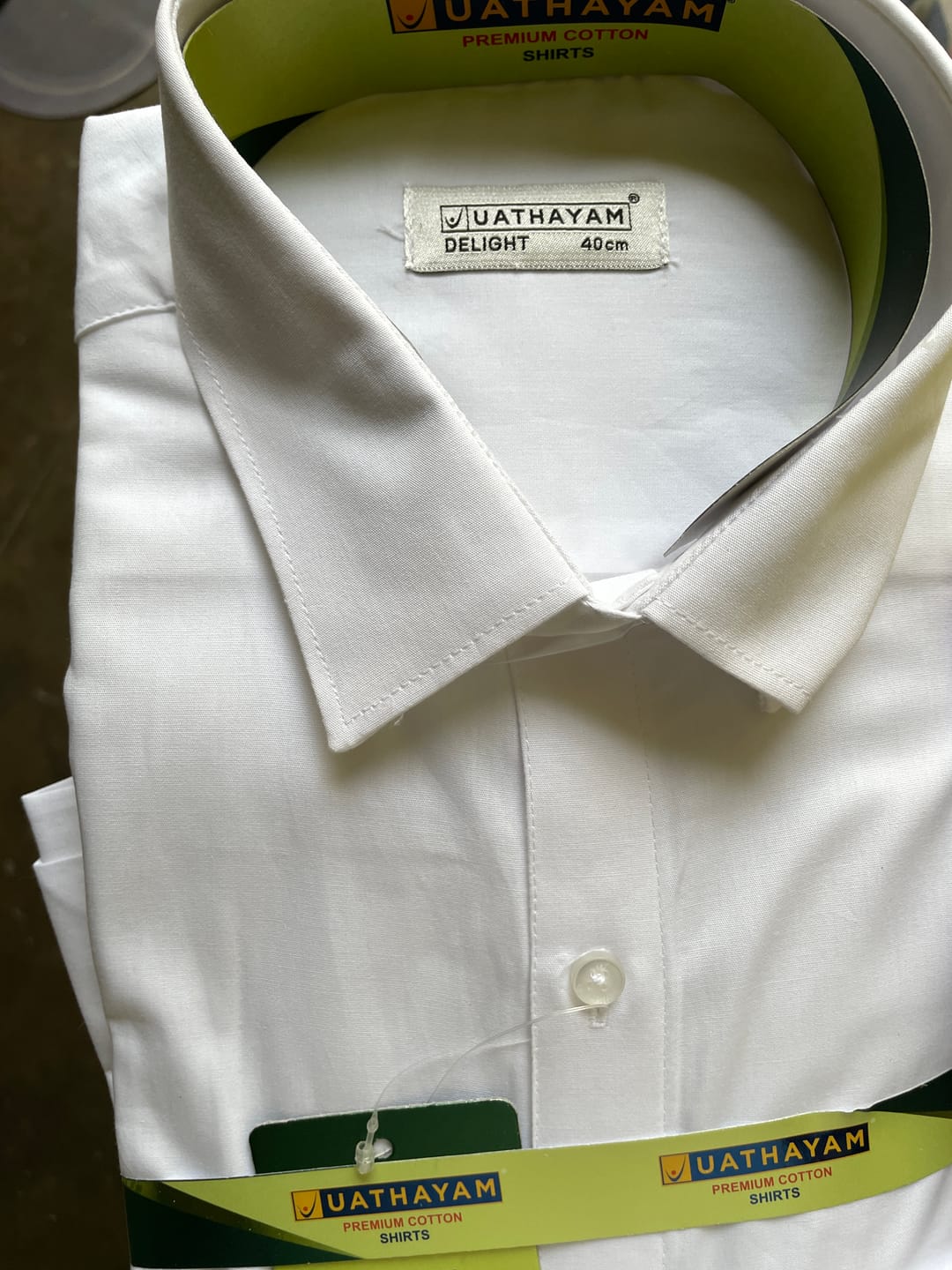 Customer photo review of Delight Cotton Solid Regular Fit White Trending Formal Shirt for Men
