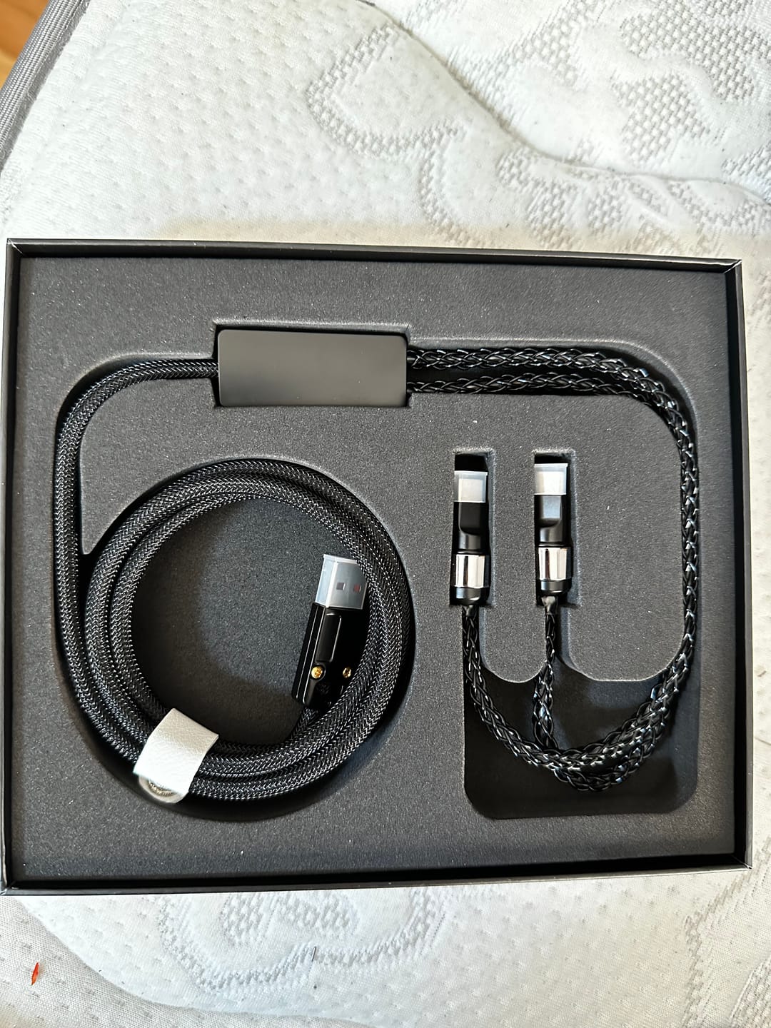 Customer photo review of Wraith Çift Başlıklı Kablo