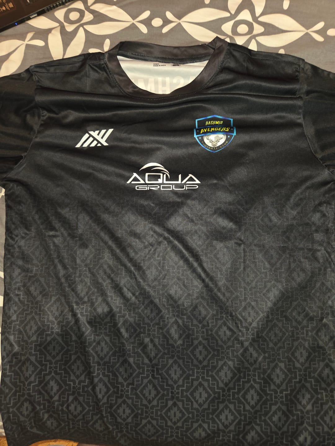 Customer photo review of Free Mystery Shirt/Short (Worth Up To €29.95)