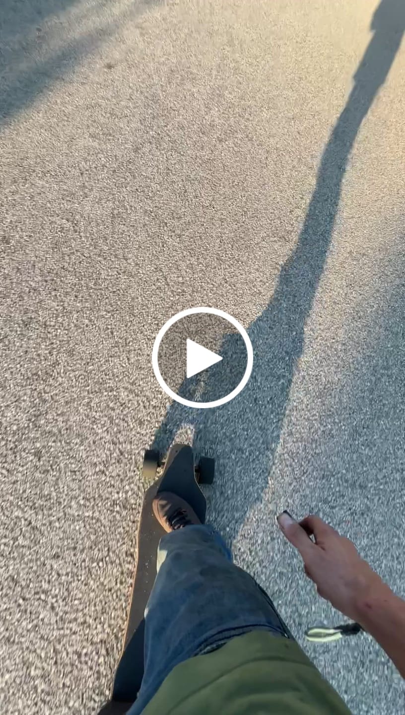 Customer video review of Backfire R5S Wireless Remote with OLED Display for G2 Black / G2Z / G5 / Nalu