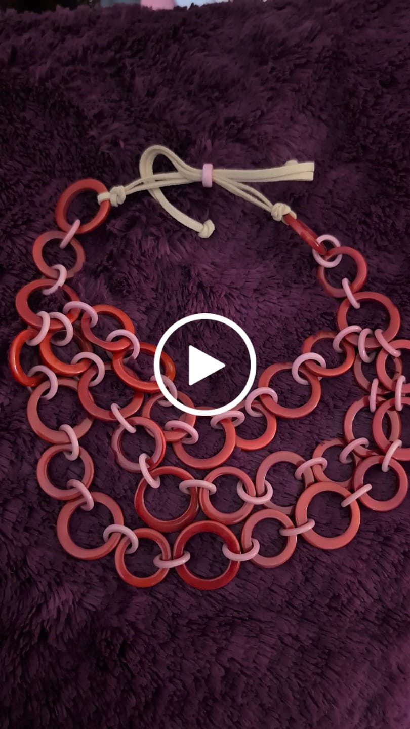 Customer video review of Sandra Necklace