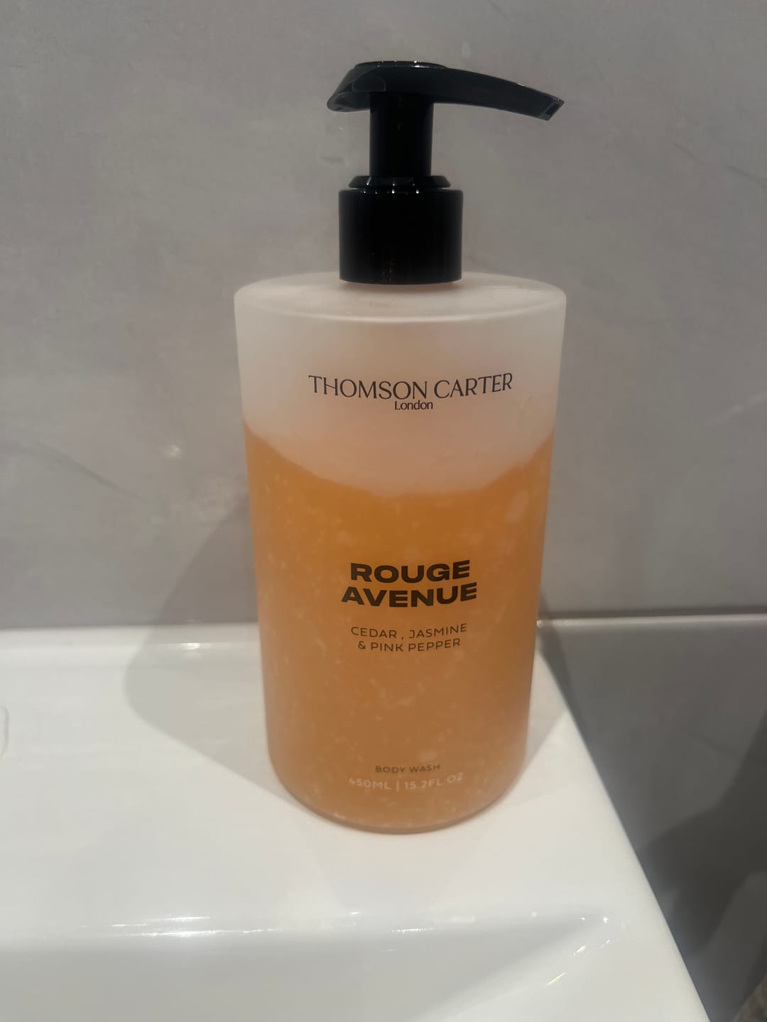 Customer photo review of Rouge Avenue | Body Wash