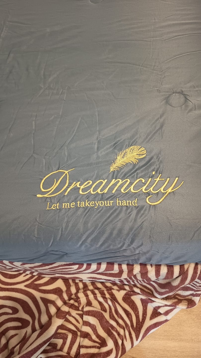 Customer photo review of Couette 4 Saisons – Légère et confortable toute l’année