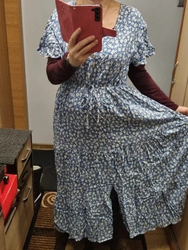 Customer photo review of Ella Vintage Floral Maxi Dress