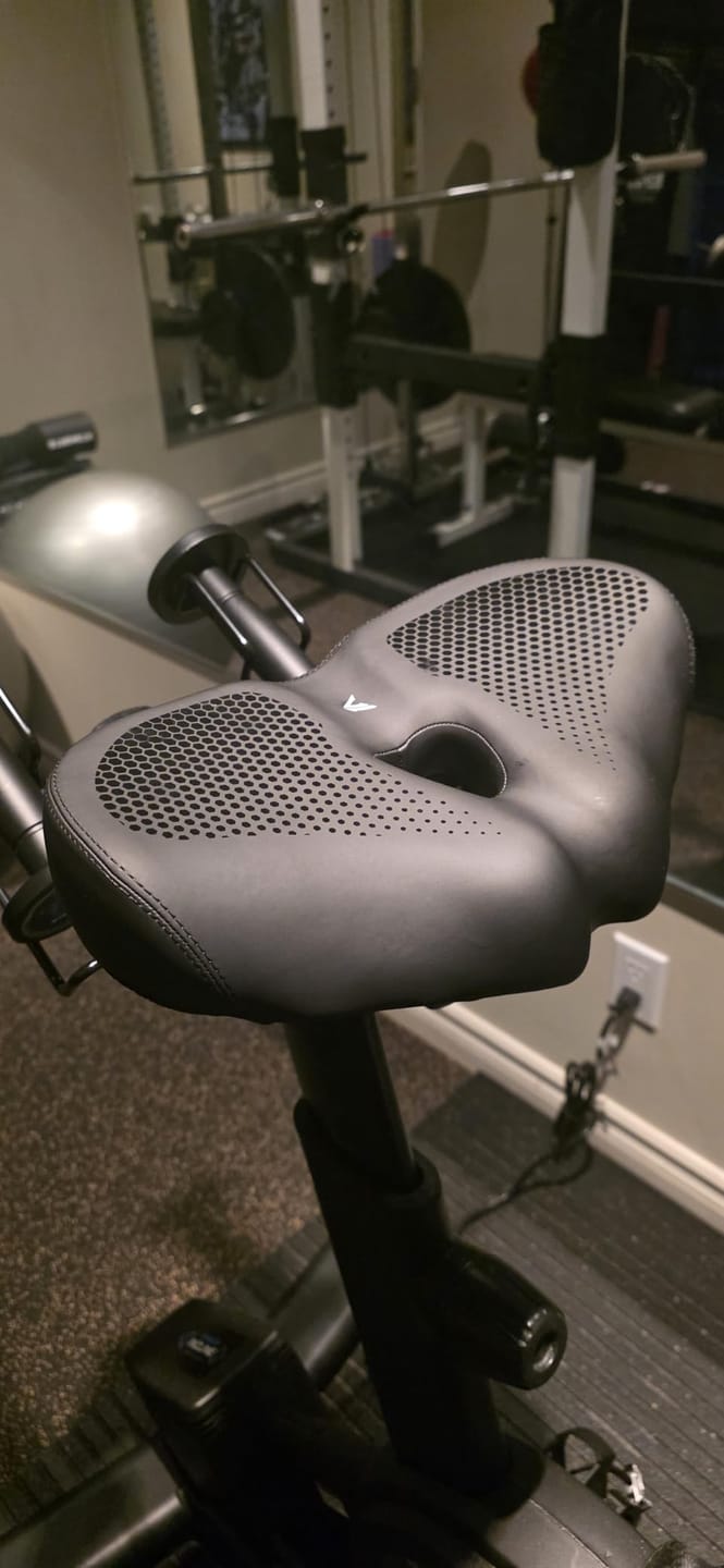 Customer photo review of Ergonomic Noseless Bike Saddle