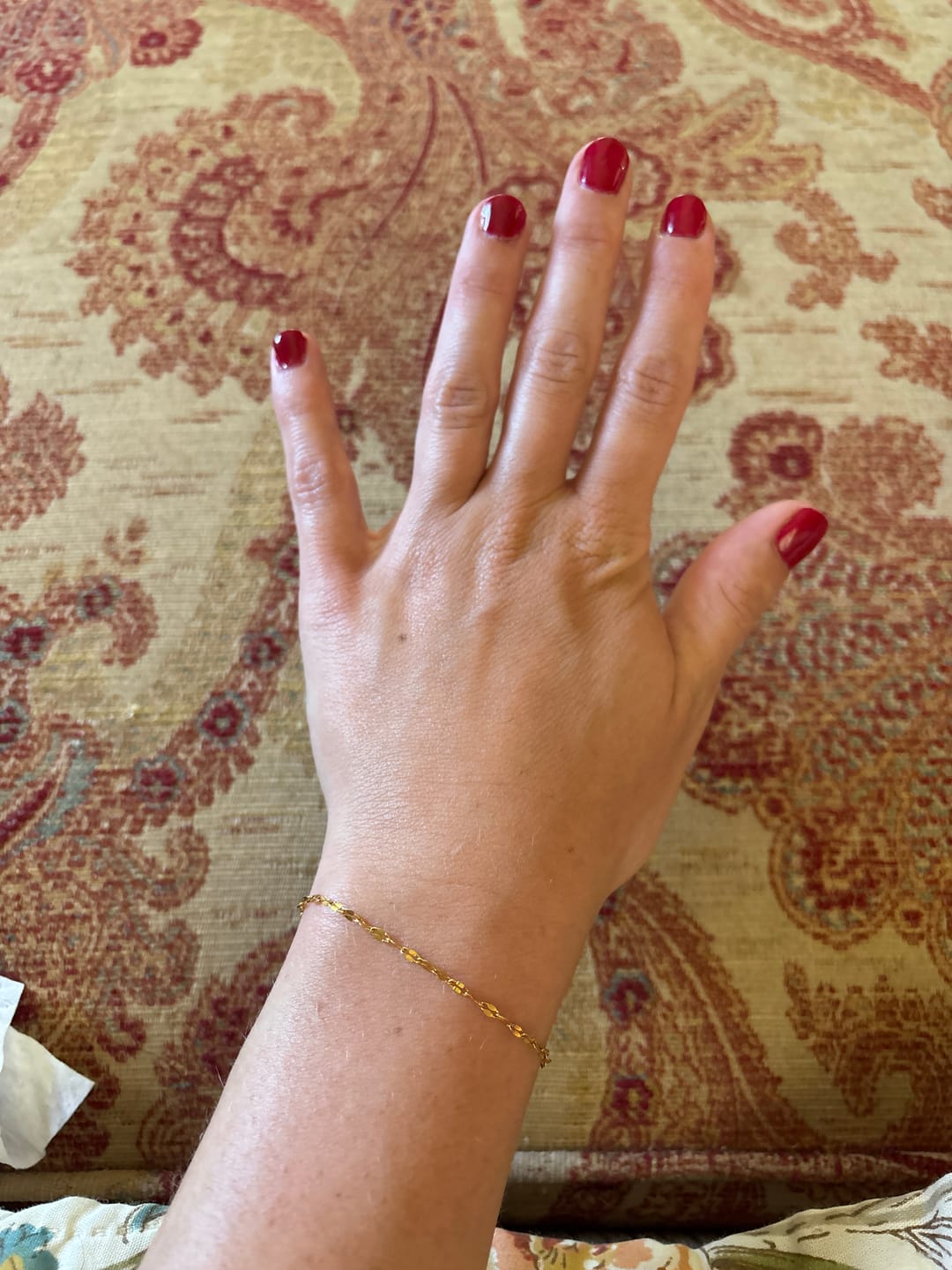 Customer photo review of Leila Gold Chain Bracelet