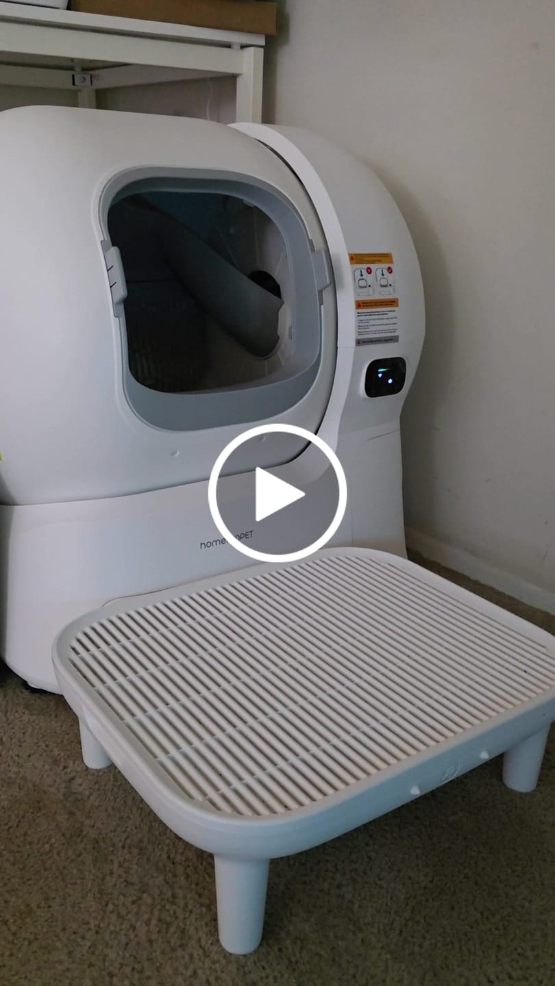 Customer video review of Self-cleaning Litter Box CS106