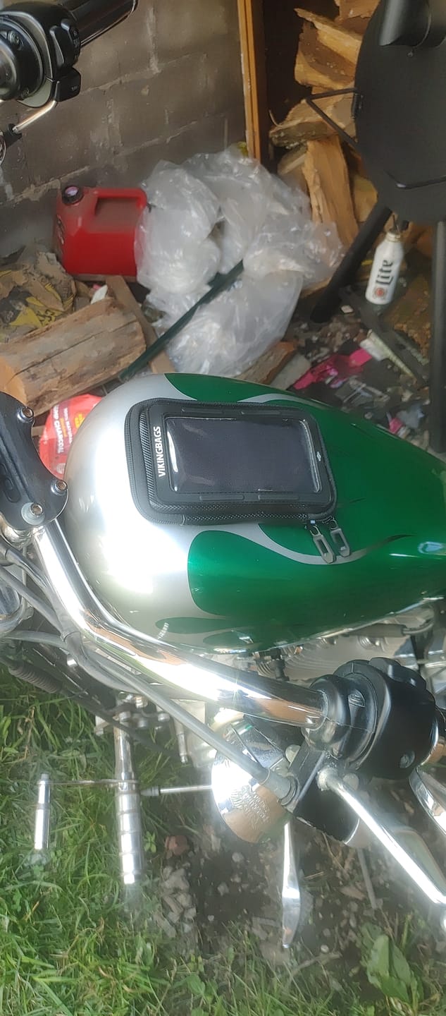 Customer photo review of Viking Magnetic Harley Davidson Motorcycle Tank Bag