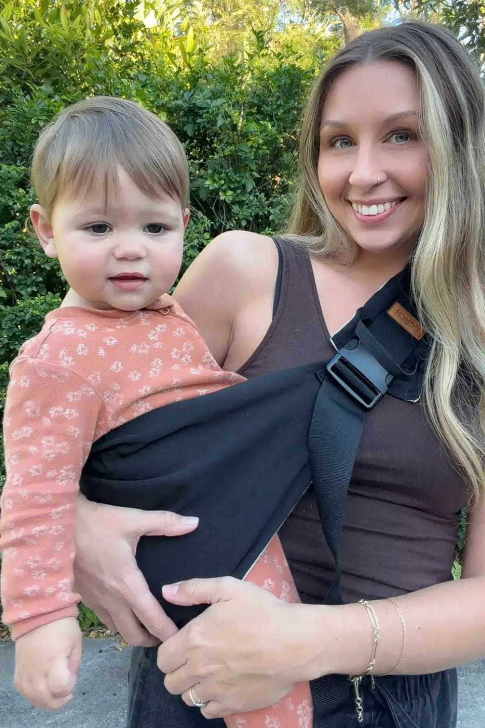 Customer photo review of POUCH™ TODDLER CARRIER