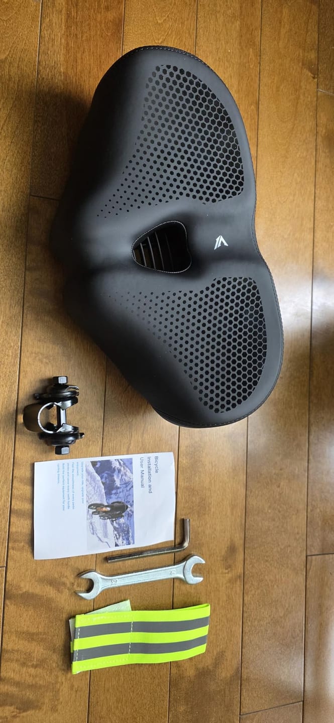 Customer photo review of Ergonomic Noseless Bike Saddle