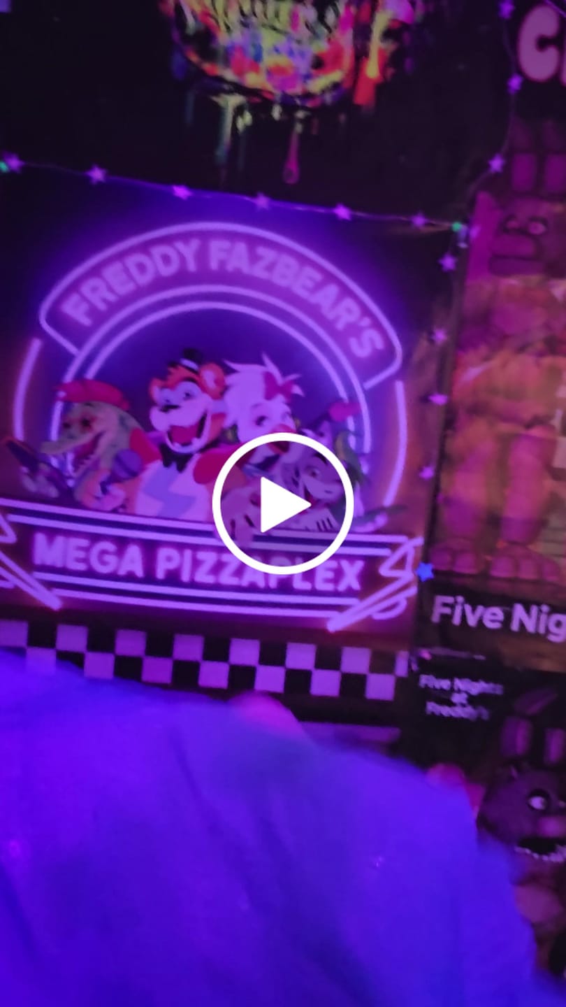 Customer video review of Five Nights at Freddy's: Security Breach - Vanny Collector's Plush