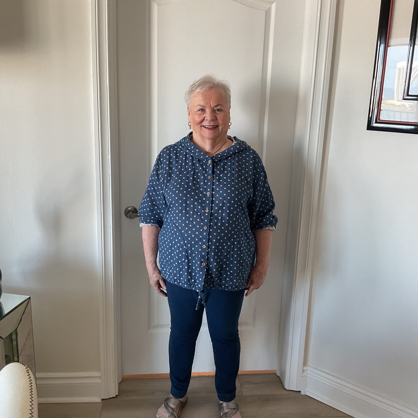 Customer photo review of Plus Size Women Autumn Vintage Plaid Hooded 100%Cotton Shirt