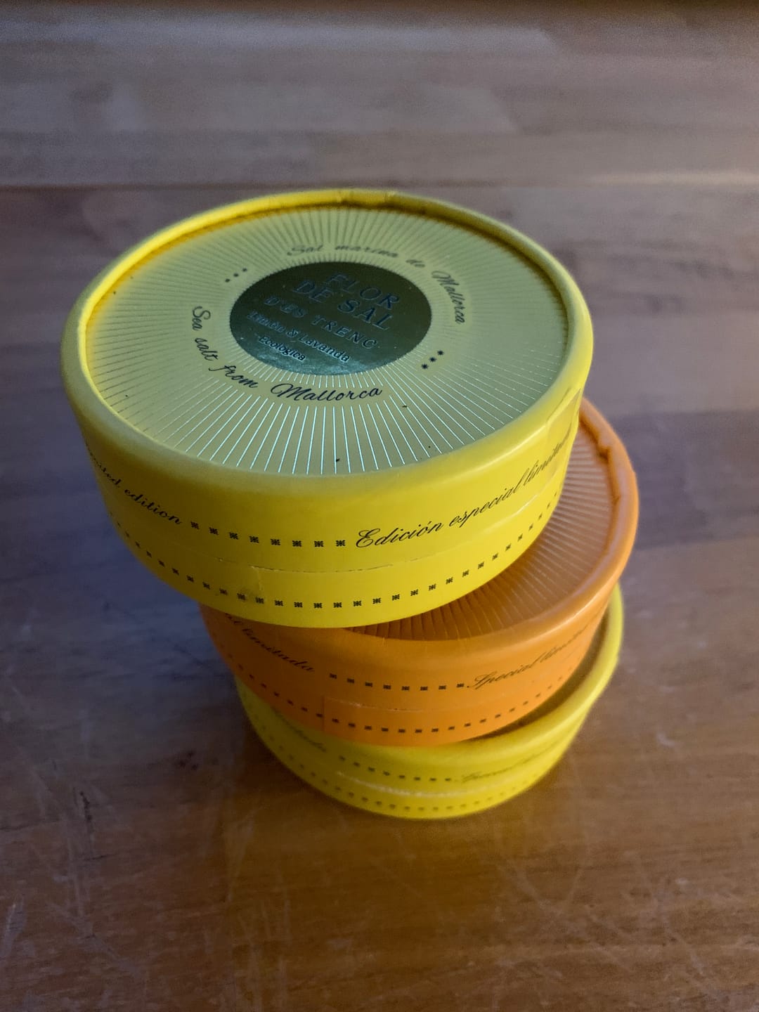 Customer photo review of Flor de Sal d'Es Trenc Zitrone & Lavendel, 60g, Bio
